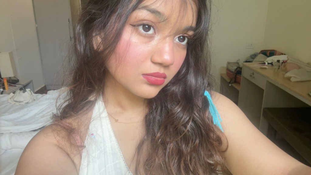 Aditi Gallery Photo 11