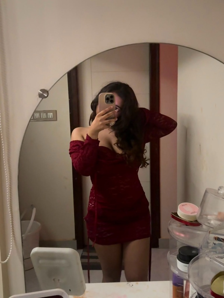 Aditi Gallery Photo 6