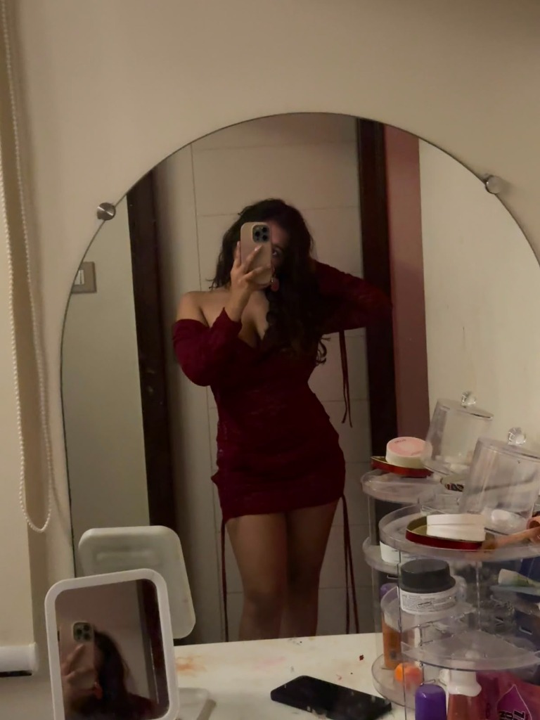 Aditi Gallery Photo 5
